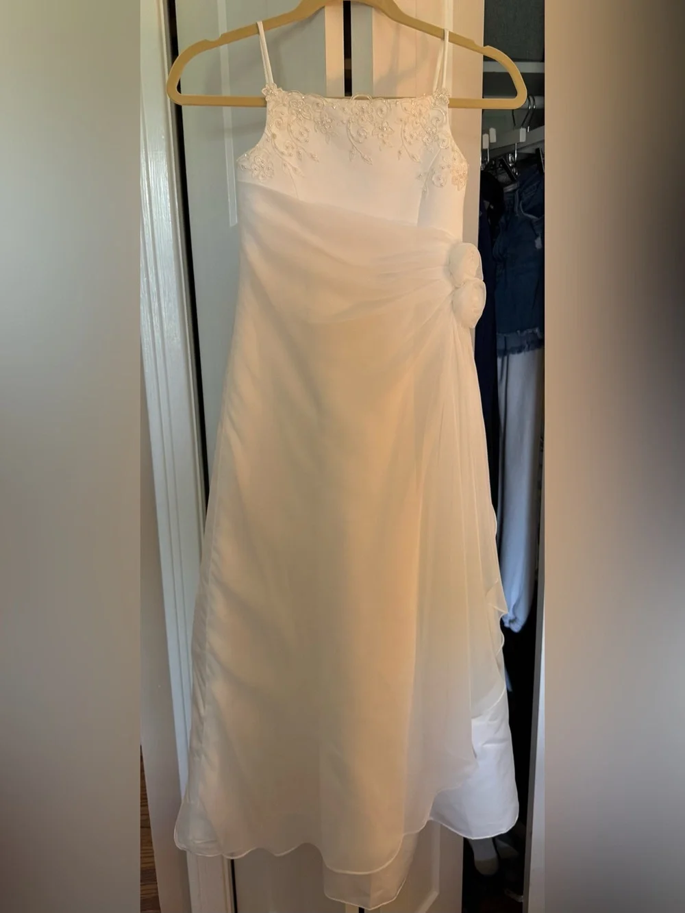 David's Bridal Ivory Flower/Communion Dress size 8 - Picture 11 of 11